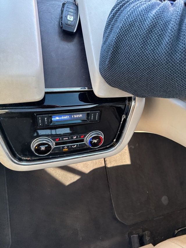 2019 Lincoln Navigator L Reserve - 23002457 - 21