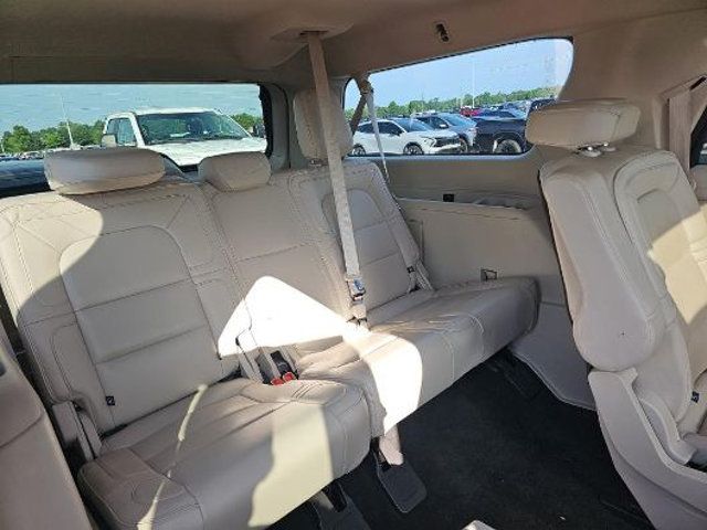 2019 Lincoln Navigator L Reserve 4x4 - 23043115 - 9