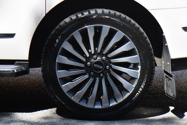 2019 Lincoln Navigator L Reserve 4x4 - 23043115 - 16