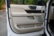 2019 Lincoln Navigator L Reserve 4x4 - 23043115 - 18