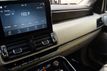 2019 Lincoln Navigator L Reserve 4x4 - 23043115 - 30