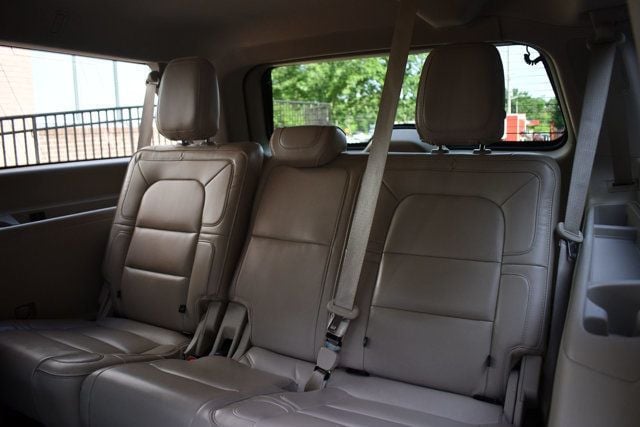2019 Lincoln Navigator L Reserve 4x4 - 23043115 - 39