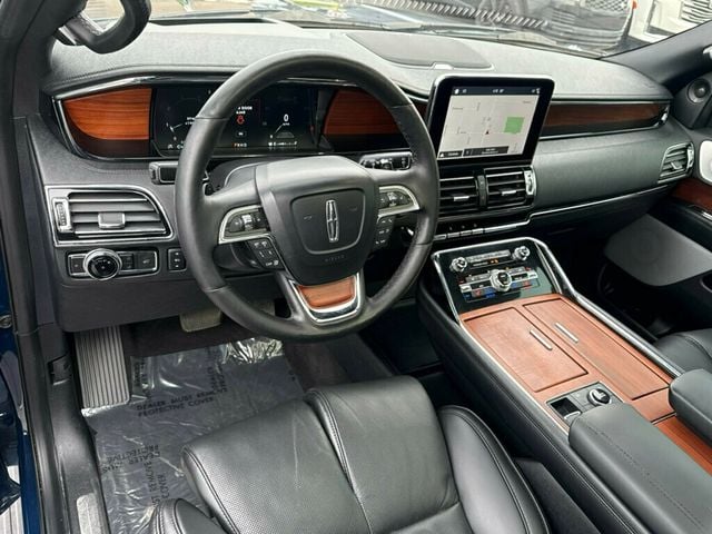 2019 Lincoln Navigator L Reserve 4x4 - 23011922 - 9