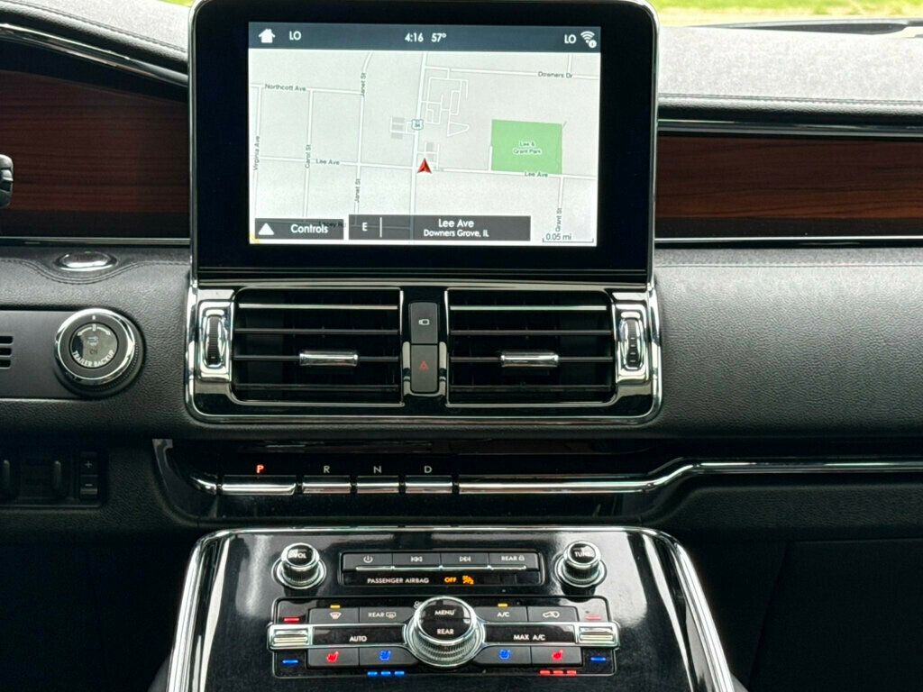 2019 Lincoln Navigator L Reserve 4x4 - 23011922 - 26