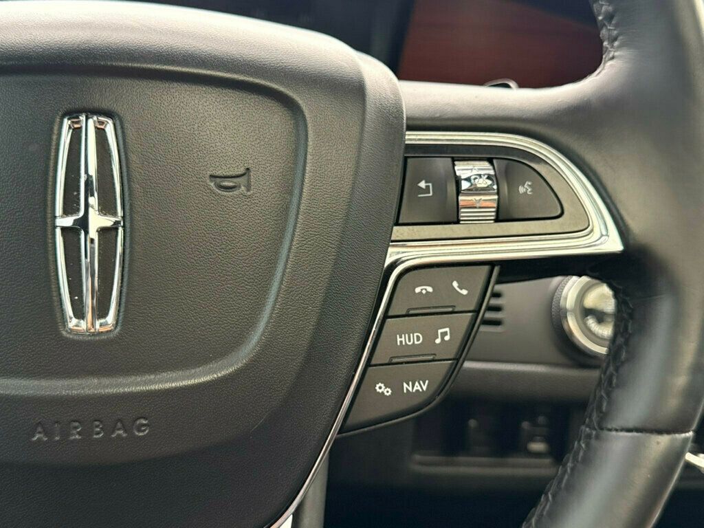 2019 Lincoln Navigator L Reserve 4x4 - 23011922 - 32