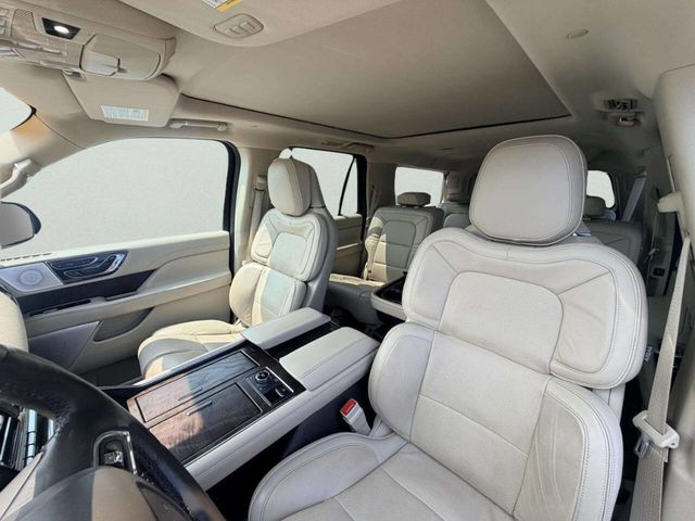 2019 Lincoln Navigator L Reserve 4x4 4dr SUV - 23053540 - 18