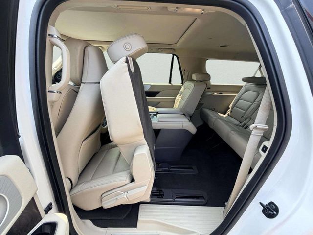 2019 Lincoln Navigator L Reserve 4x4 4dr SUV - 23053540 - 24