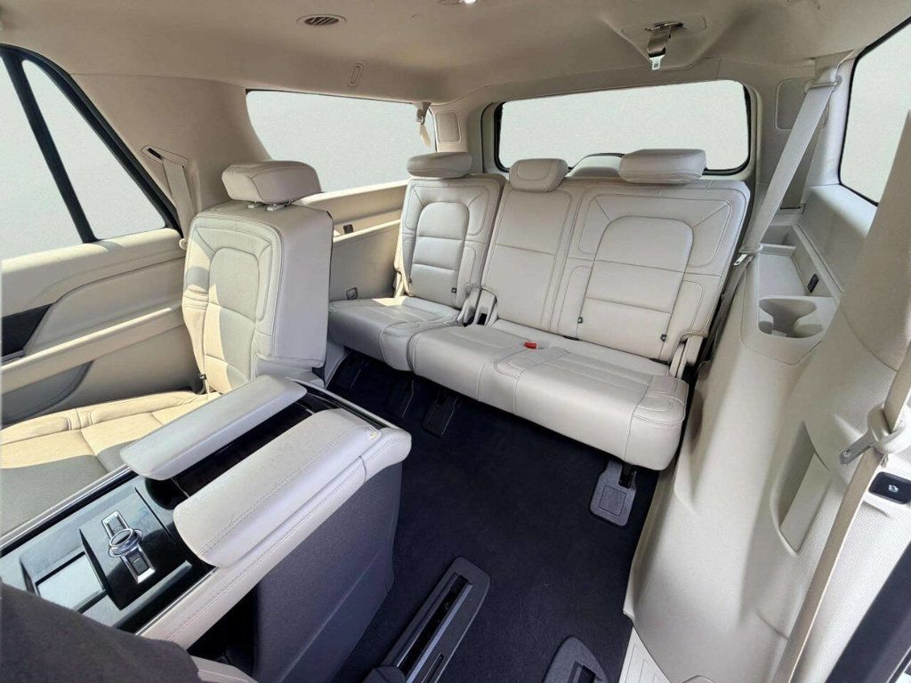 2019 Lincoln Navigator L Reserve 4x4 4dr SUV - 23053540 - 25