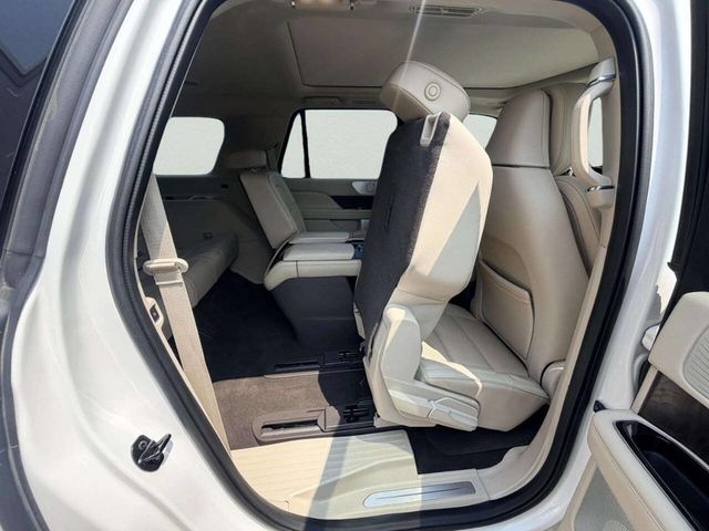 2019 Lincoln Navigator L Reserve 4x4 4dr SUV - 23053540 - 31