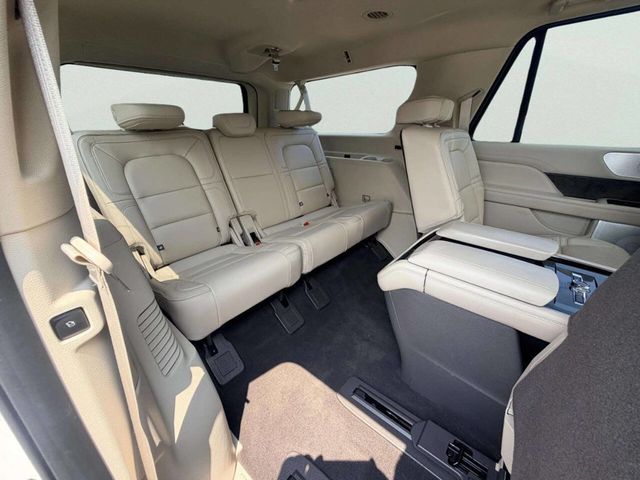 2019 Lincoln Navigator L Reserve 4x4 4dr SUV - 23053540 - 32