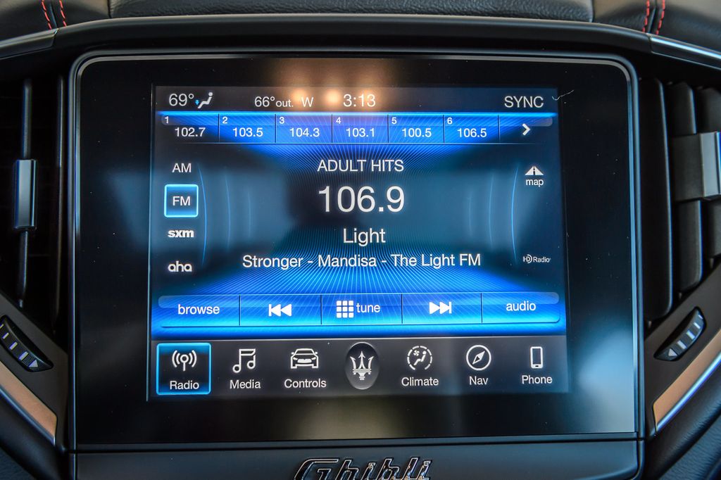 2019 Maserati Ghibli GHIBLI S - NAV - BACKUP CAM - LOW MILES - BLUETOOTH - GORGEOUS - 22947079 - 19