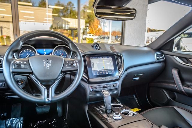 2019 Maserati Ghibli GHIBLI S - NAV - BACKUP CAM - LOW MILES - BLUETOOTH - GORGEOUS - 22947079 - 25