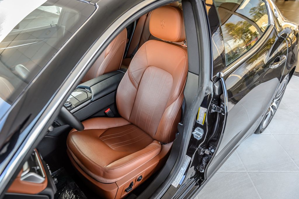 2019 Maserati Ghibli GHIBLI - V6 BI-TURBO - NAV - BACKUP CAM - BLUETOOTH - BEAUTIFUL - 22970819 - 38