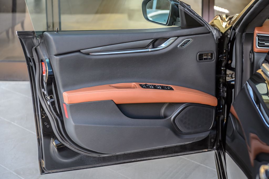 2019 Maserati Ghibli GHIBLI - V6 BI-TURBO - NAV - BACKUP CAM - BLUETOOTH - BEAUTIFUL - 22970819 - 47