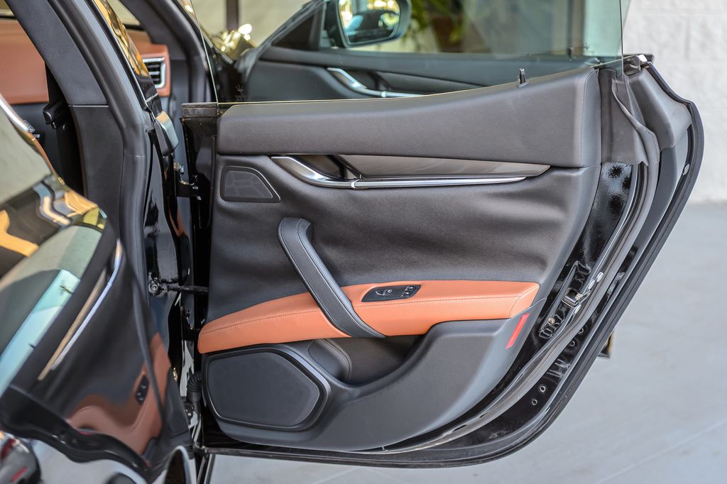 2019 Maserati Ghibli GHIBLI - V6 BI-TURBO - NAV - BACKUP CAM - BLUETOOTH - BEAUTIFUL - 22970819 - 52