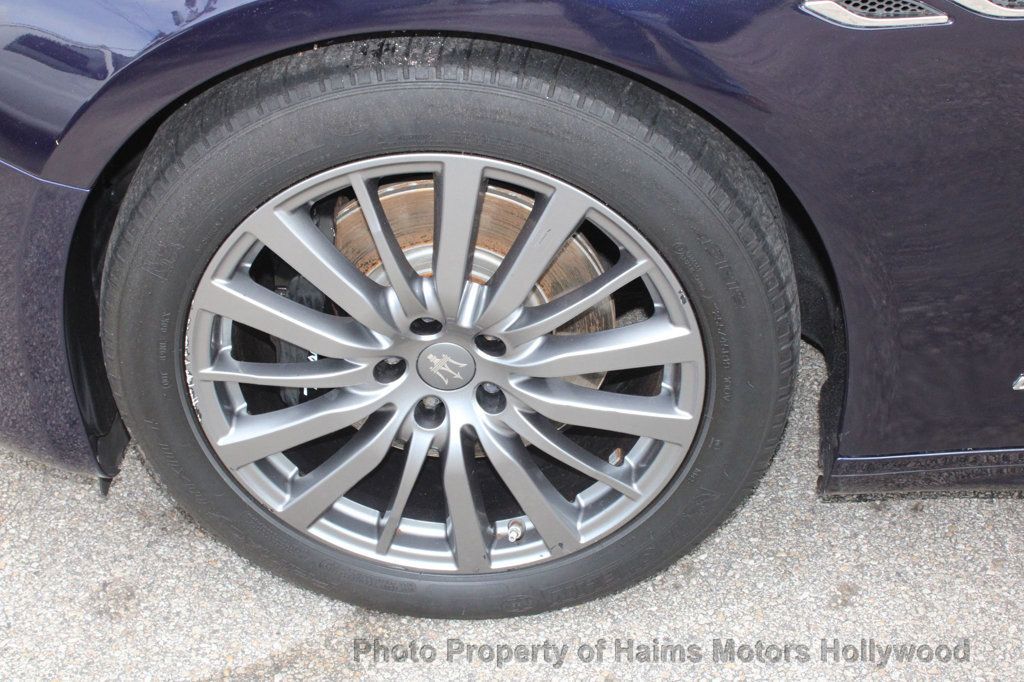 2019 Maserati Ghibli GranLusso photo 27