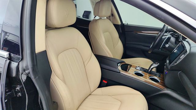 2019 Maserati Ghibli S 3.0L (424 hp) - 22975972 - 26