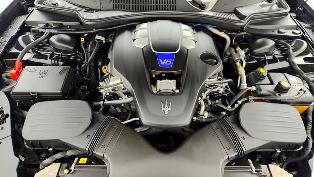 2019 Maserati Ghibli S 3.0L (424 hp) - 22975972 - 29