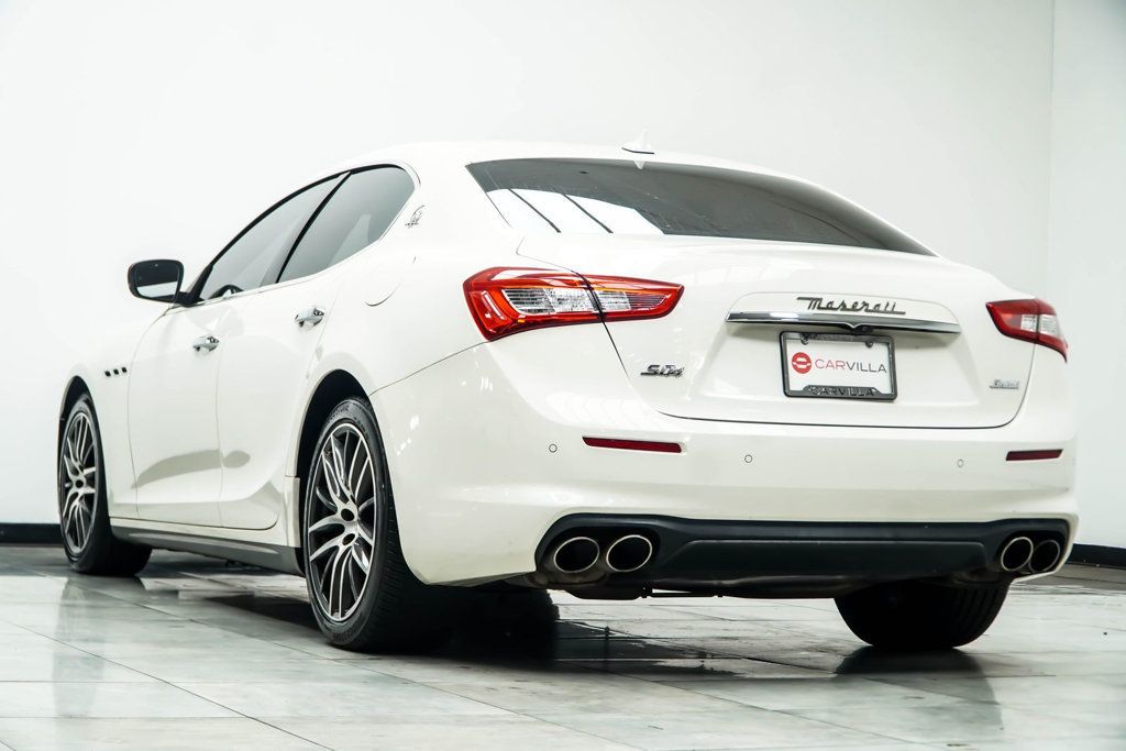 Maserati Ghibli photo 11