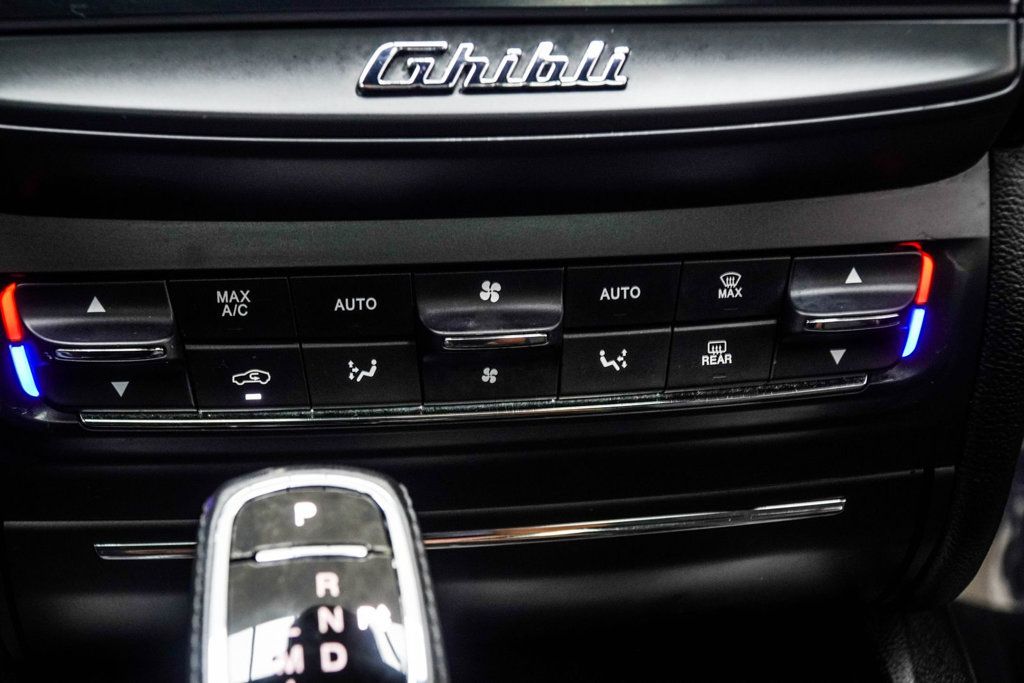 Maserati Ghibli photo 23
