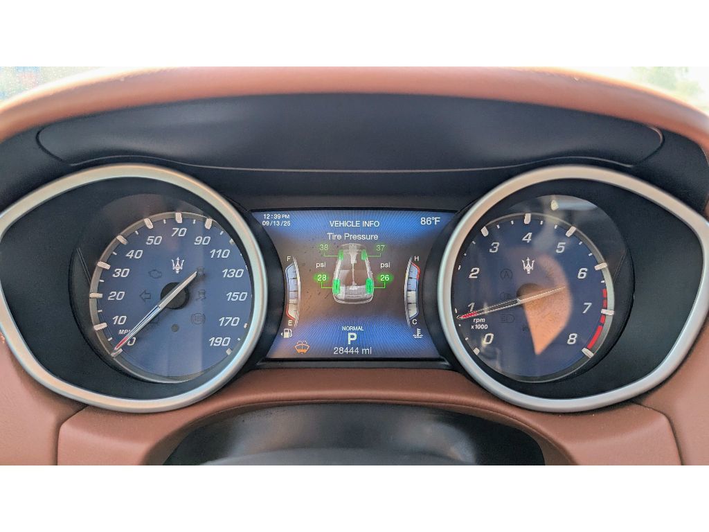 2019 Maserati Ghibli Q4 photo 19