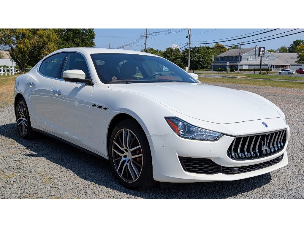 2019 Maserati Ghibli Q4 photo 3
