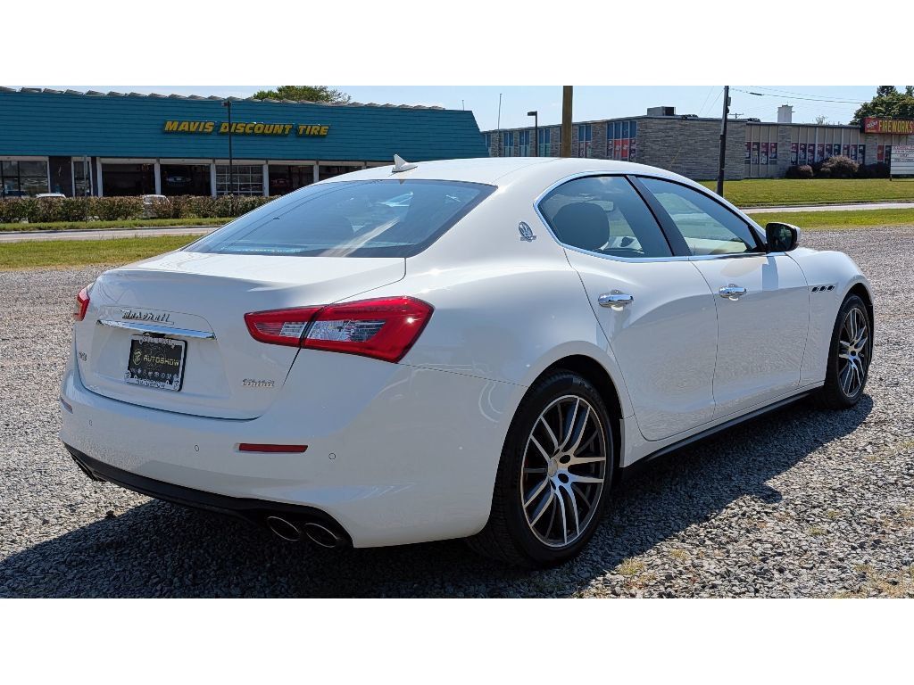 2019 Maserati Ghibli Q4 photo 7