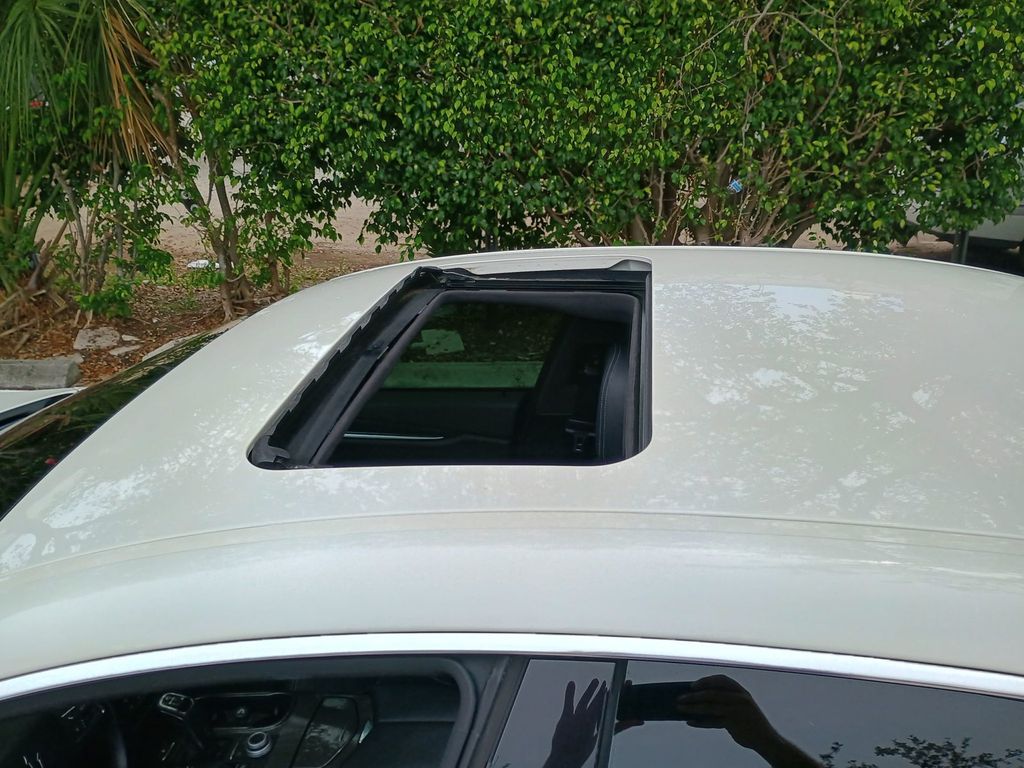 2019 Maserati Ghibli S Q4 3.0L 1 Owner Clean Autocheck - 22912462 - 13