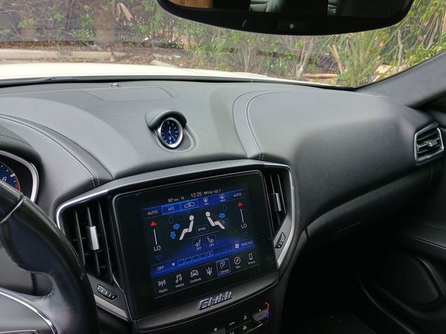 2019 Maserati Ghibli S Q4 3.0L 1 Owner Clean Autocheck - 22912462 - 19