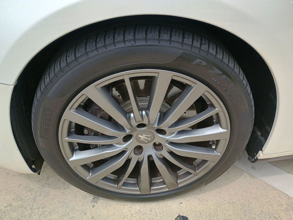 2019 Maserati Ghibli S Q4 3.0L 1 Owner Clean Autocheck - 22912462 - 39