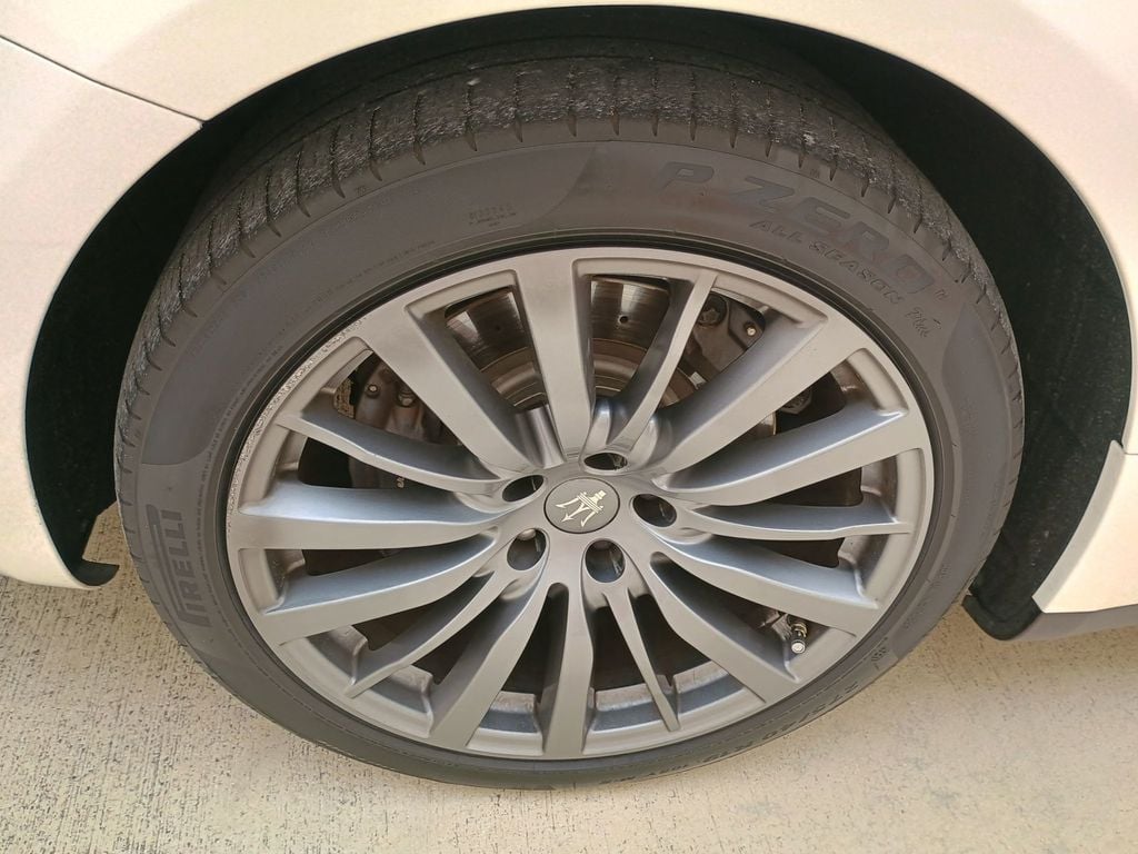 2019 Maserati Ghibli S Q4 3.0L 1 Owner Clean Autocheck - 22912462 - 41