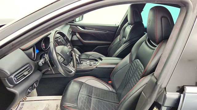 2019 Maserati Levante GTS 3.8L with Natural Leather & 4-Zone Automatic Climate Control - 22991261 - 19