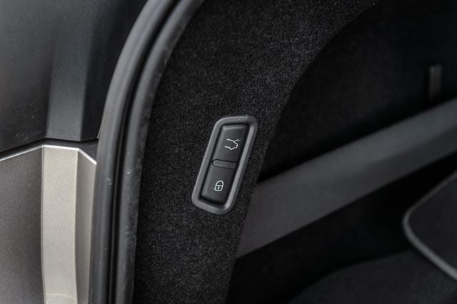 2019 Maserati Levante LEVANTE GRANLUSSO - NAV - MOONROOF - BACKUP CAM - LOW MILES - 22993070 - 11