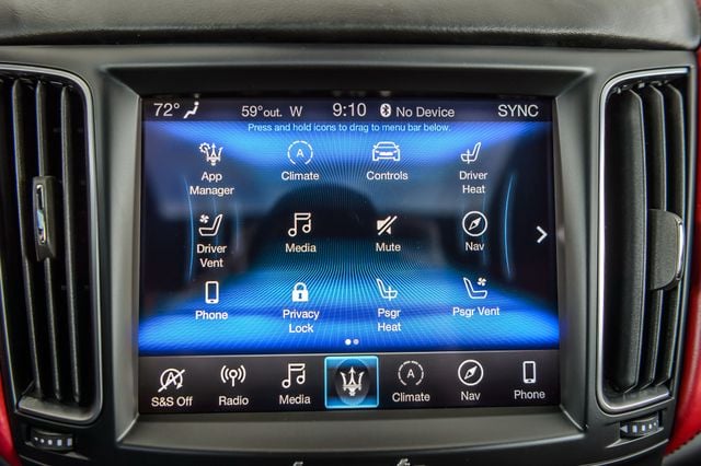 2019 Maserati Levante LEVANTE GRANLUSSO - NAV - MOONROOF - BACKUP CAM - LOW MILES - 22993070 - 19