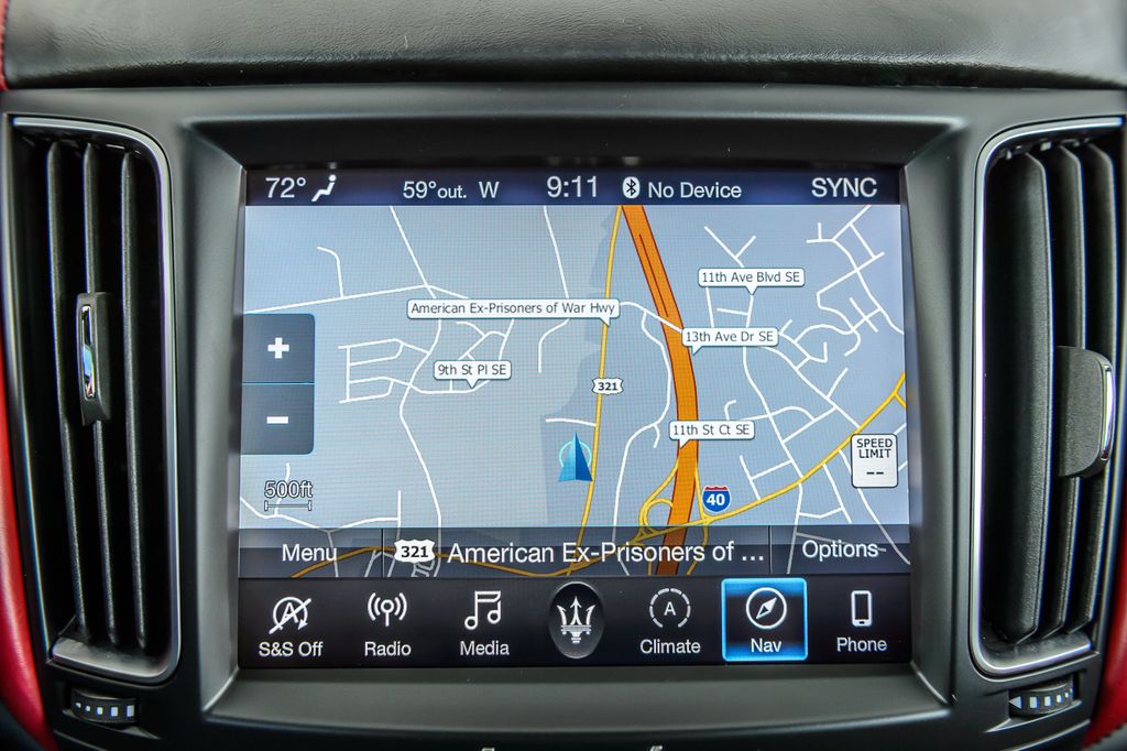 2019 Maserati Levante LEVANTE GRANLUSSO - NAV - MOONROOF - BACKUP CAM - LOW MILES - 22993070 - 22