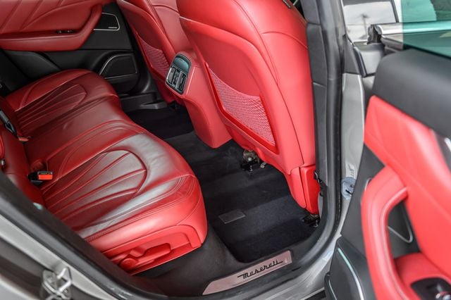 2019 Maserati Levante LEVANTE GRANLUSSO - NAV - MOONROOF - BACKUP CAM - LOW MILES - 22993070 - 43