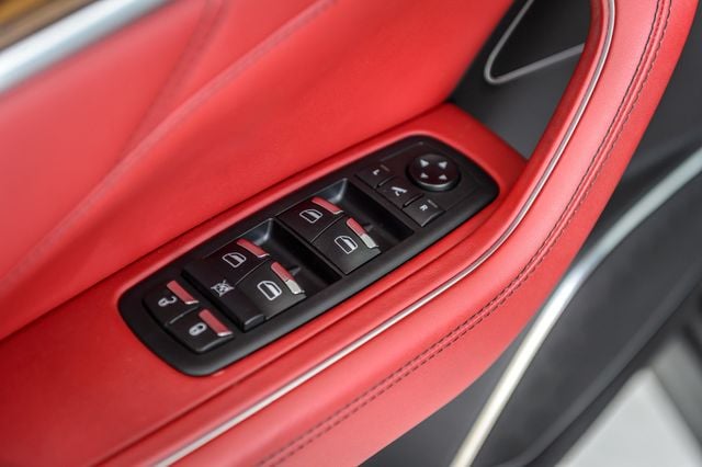 2019 Maserati Levante LEVANTE GRANLUSSO - NAV - MOONROOF - BACKUP CAM - LOW MILES - 22993070 - 48