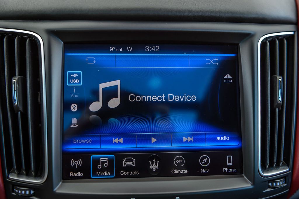 2019 Maserati Levante LEVANTE GRANSPORT - BITURBO - RED LEATHER - NAV - BLUETOOTH - 23036506 - 19