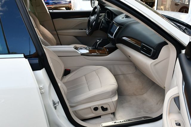 2019 Maserati Levante S GranSport 3.0L SUV W/Climate and Driver Assistance Packages - 23047110 - 18