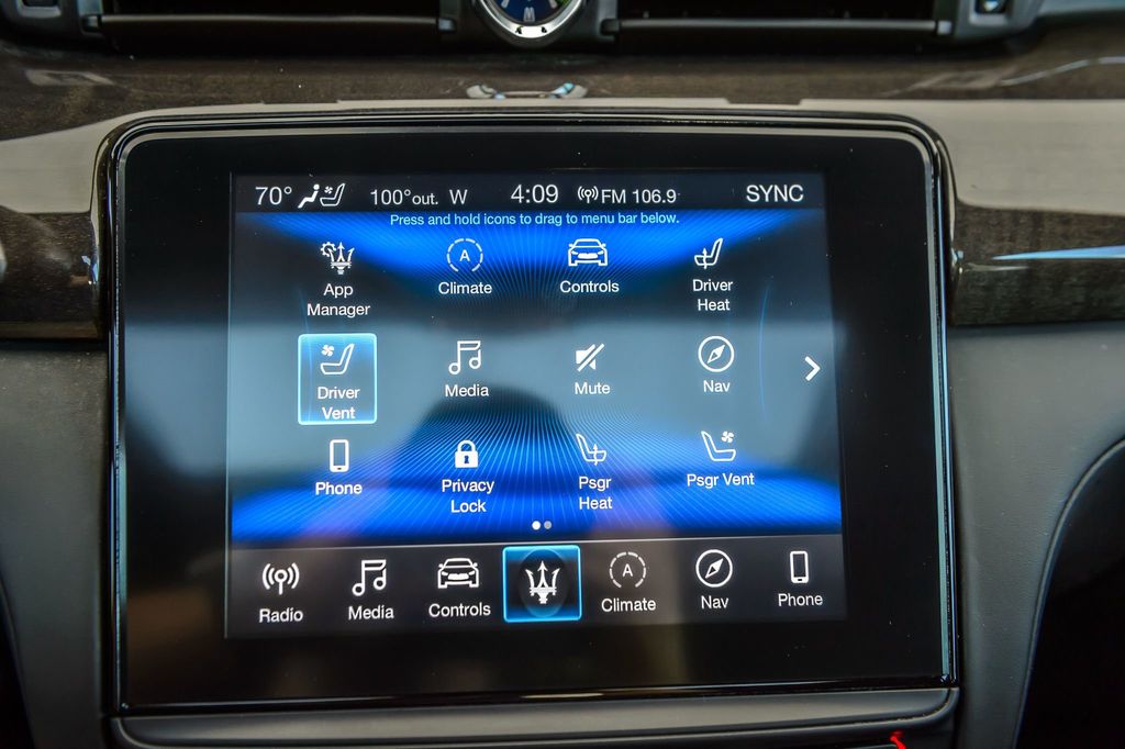 2019 Maserati Quattroporte QUATTROPORTE SQ4 GRANLUSSO - NAV - MOONROOF-BACKUP CAM -GORGEOUS - 22872254 - 16