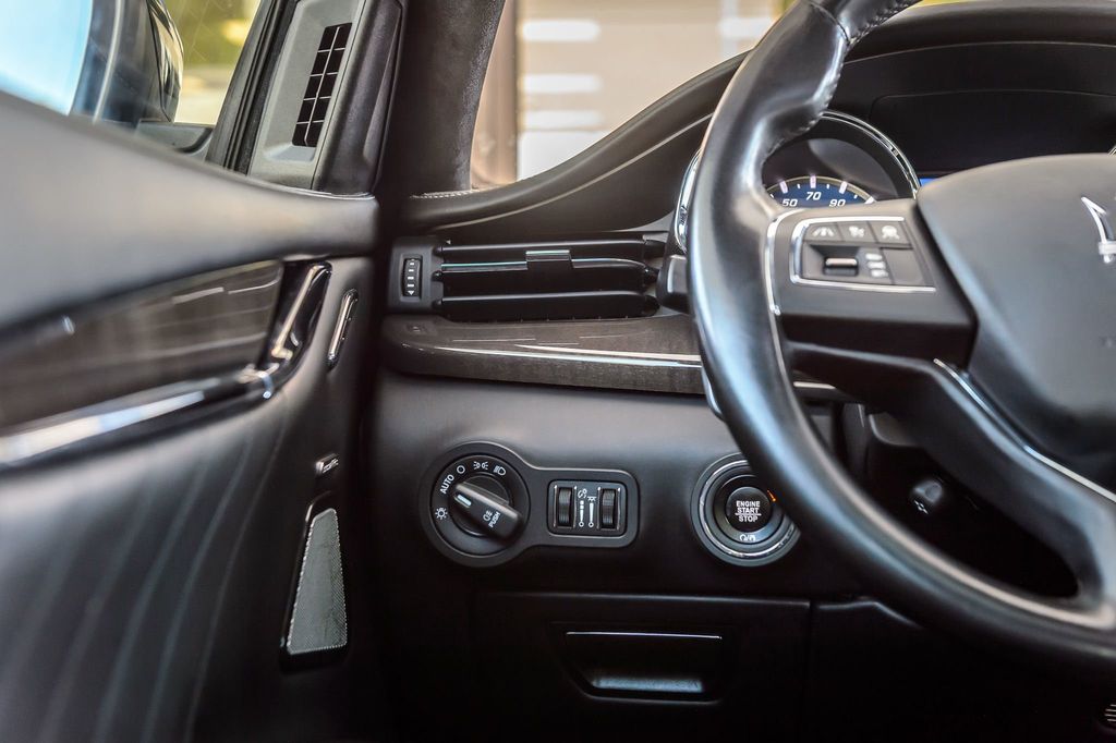 2019 Maserati Quattroporte QUATTROPORTE SQ4 GRANLUSSO - NAV - MOONROOF-BACKUP CAM -GORGEOUS - 22872254 - 24