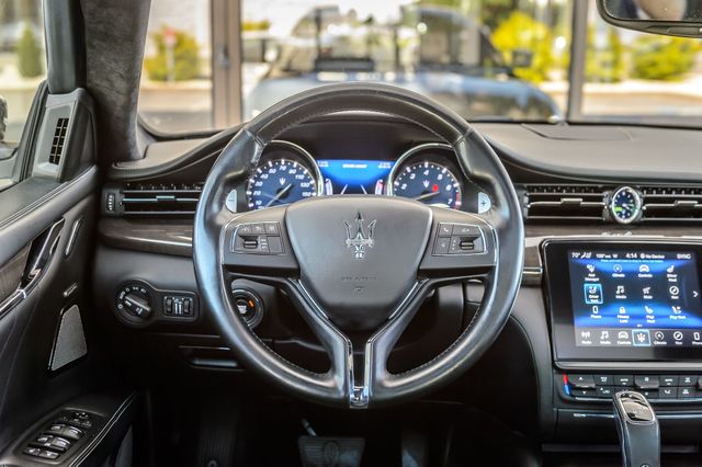2019 Maserati Quattroporte QUATTROPORTE SQ4 GRANLUSSO - NAV - MOONROOF-BACKUP CAM -GORGEOUS - 22872254 - 25