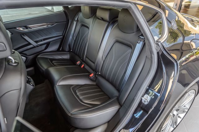 2019 Maserati Quattroporte QUATTROPORTE SQ4 GRANLUSSO - NAV - MOONROOF-BACKUP CAM -GORGEOUS - 22872254 - 36