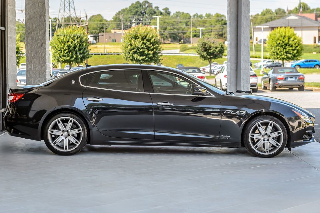2019 Maserati Quattroporte QUATTROPORTE SQ4 GRANLUSSO - NAV - MOONROOF-BACKUP CAM -GORGEOUS - 22872254 - 46
