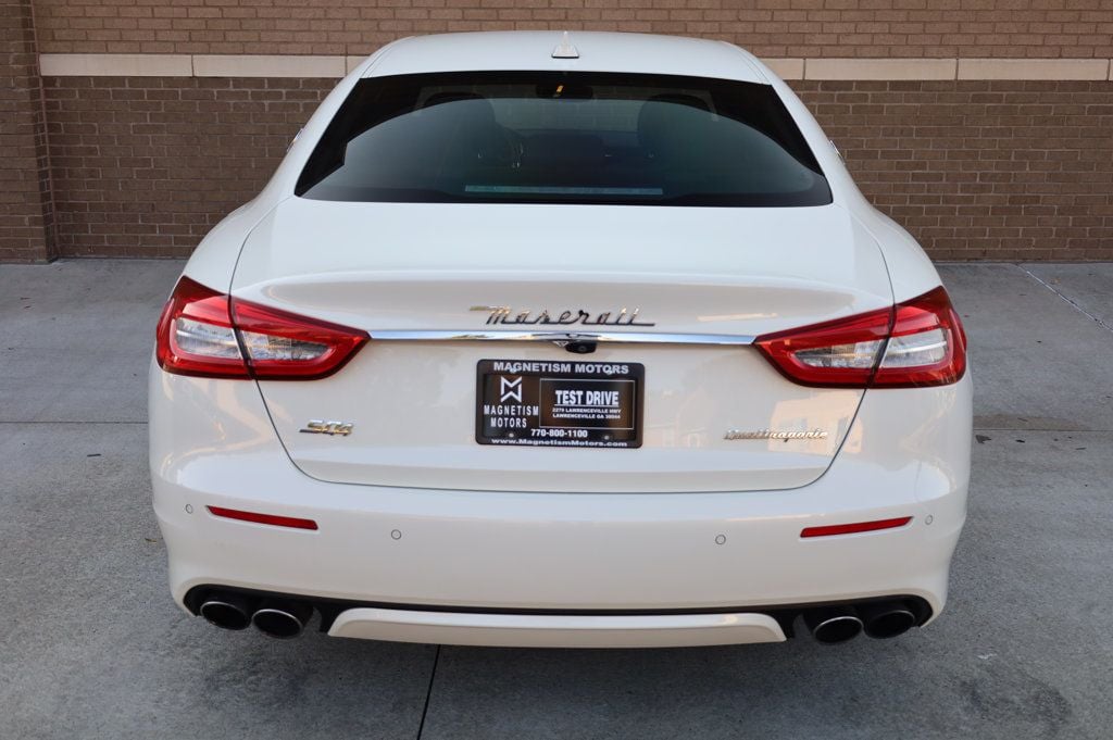2019 Maserati Quattroporte Q4 GranLusso photo 10