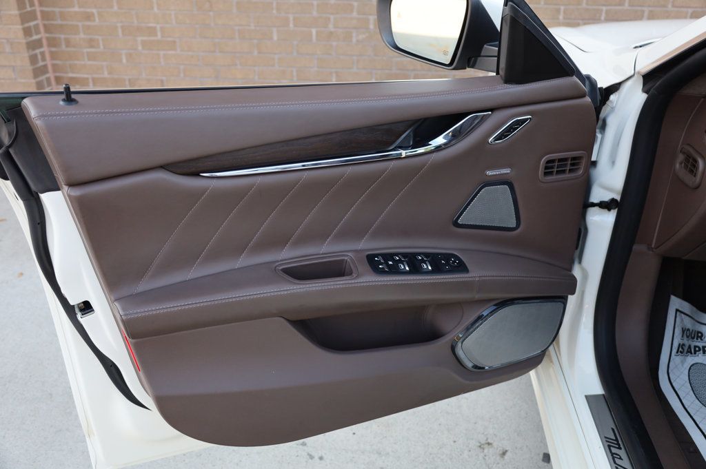 2019 Maserati Quattroporte Q4 GranLusso photo 14