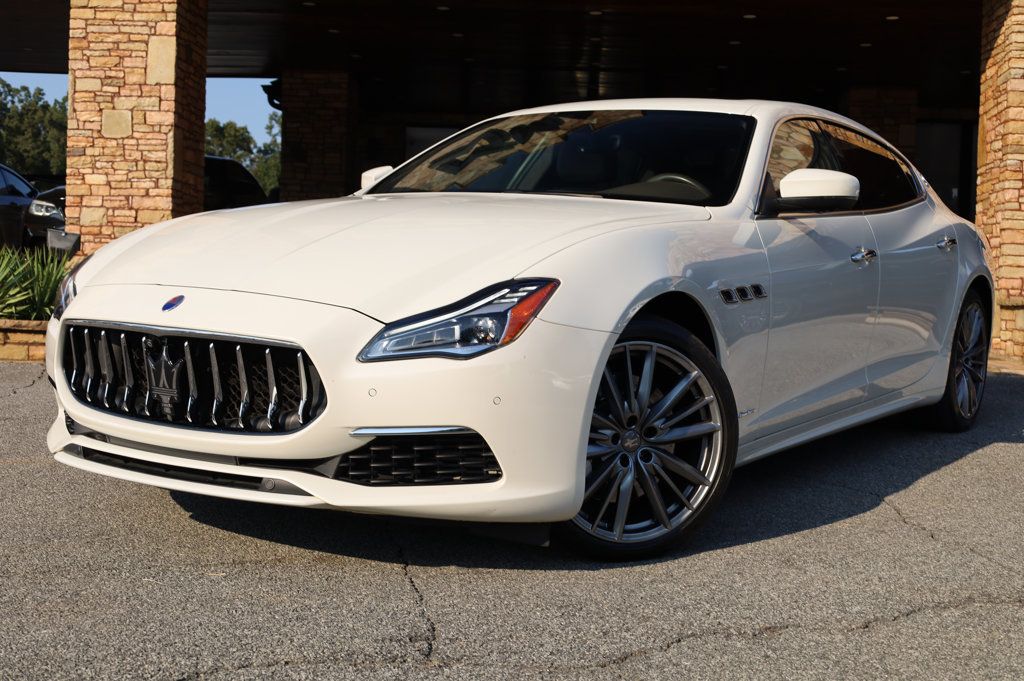 2019 Maserati Quattroporte Q4 GranLusso photo 2