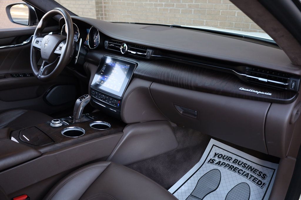 2019 Maserati Quattroporte Q4 GranLusso photo 30