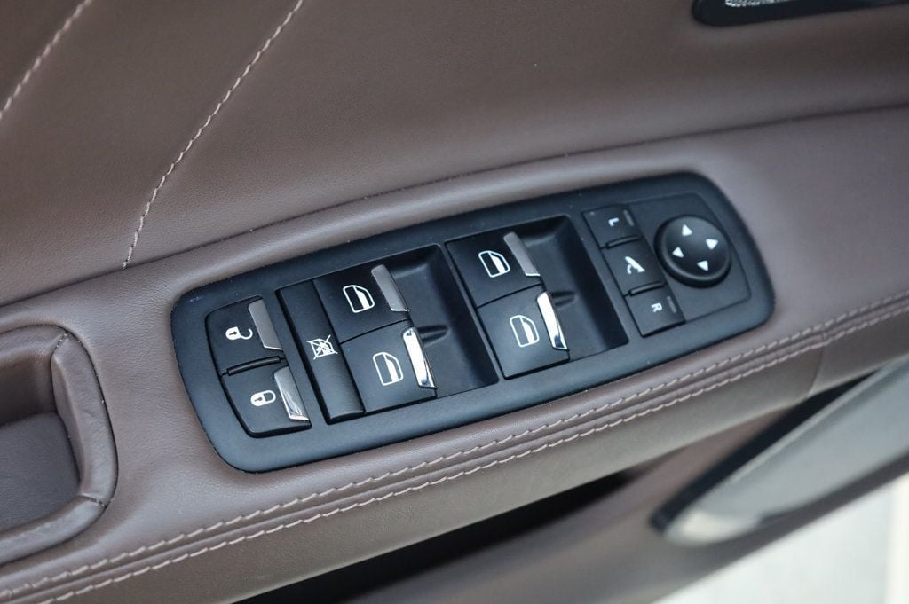 2019 Maserati Quattroporte Q4 GranLusso photo 39
