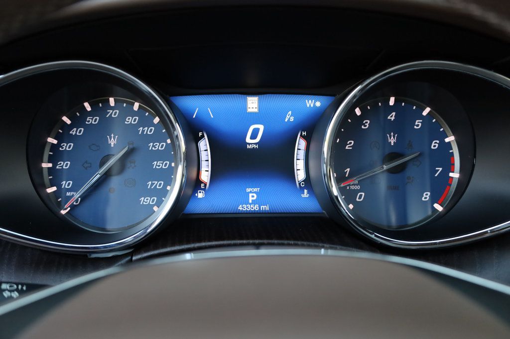 2019 Maserati Quattroporte Q4 GranLusso photo 46